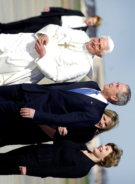pÃ¥ve Benedict XVI och George W. Bush