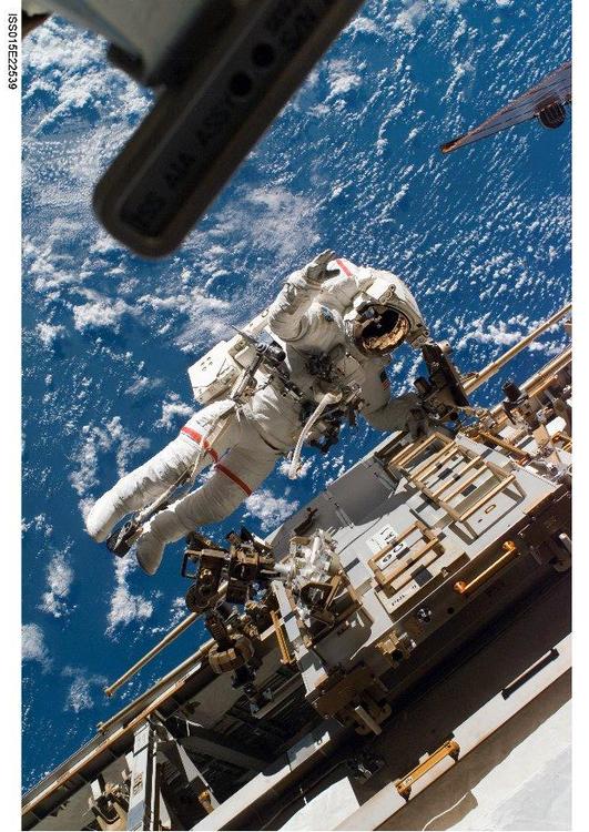 astronaut pÃ¥ rymdstation