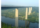 Foton bro över Mosel i Tyskland