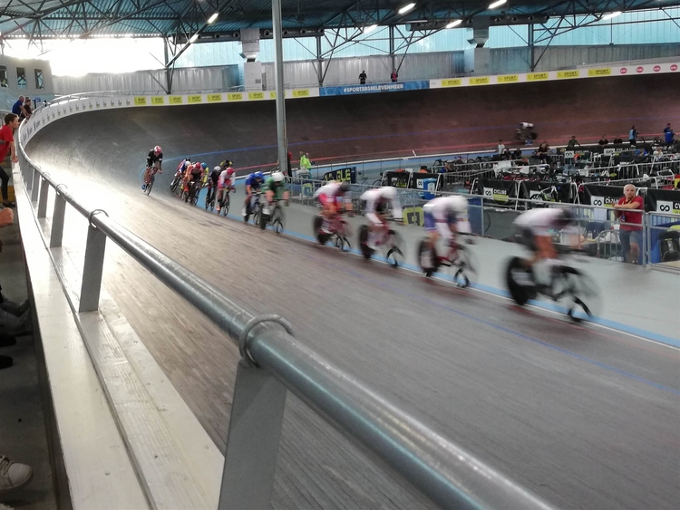 Foto cykel racing
