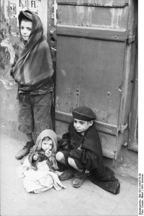 Foto Polen - Warszawas ghetto - barn