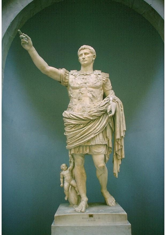 Foto staty av kejsar Augustus