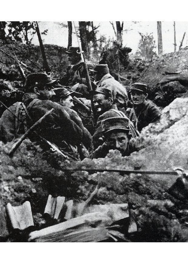 Foto i skyttegravarna 1918