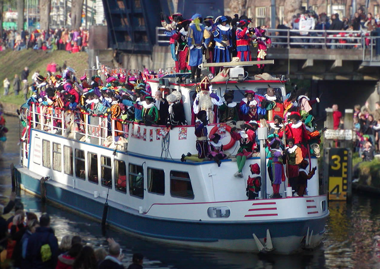 sankt nikolas bA¥t anlA¤nder Foto sankt nikolas bA¥t anlA¤nder