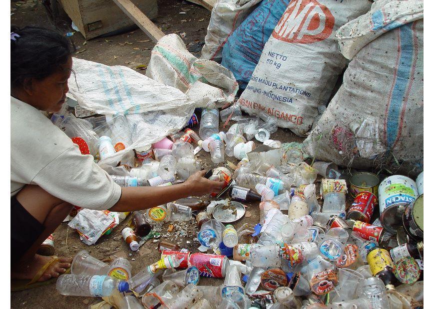 slum i jakarta Foto slum i jakarta