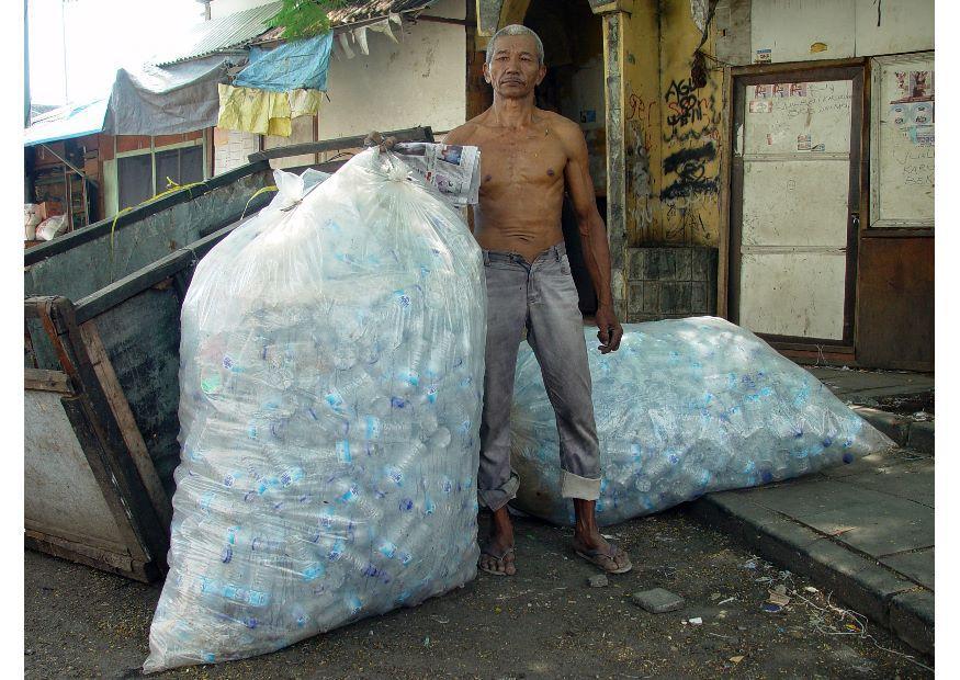 slum i jakarta Foto slum i jakarta