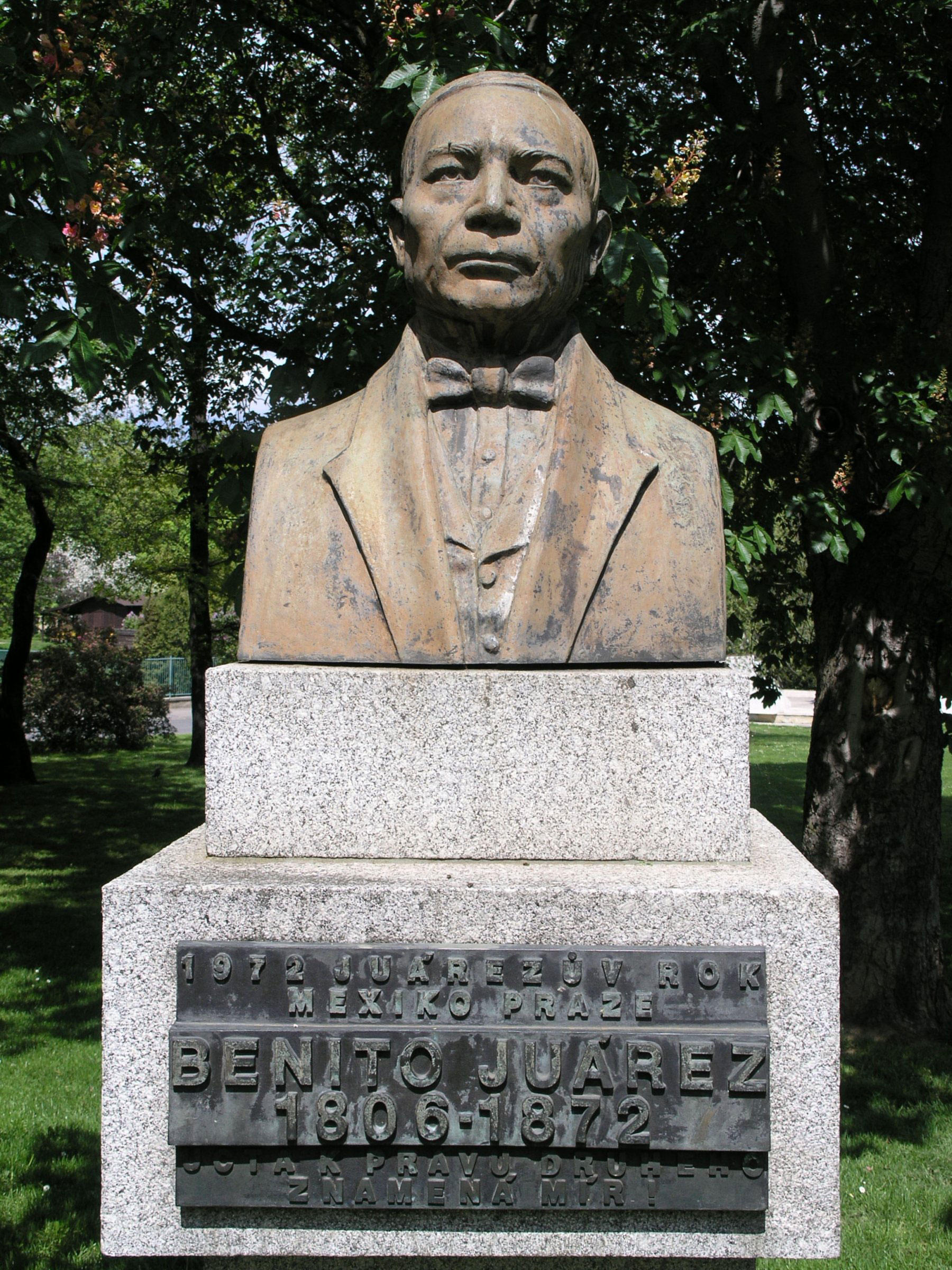 Foto staty - benito juA¡rez 